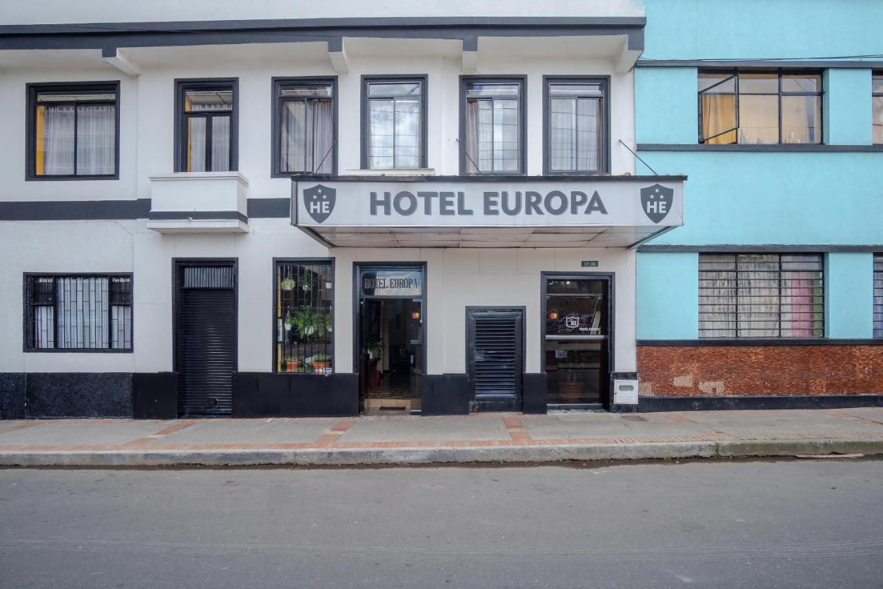 Ayenda Europa Hotel Bogota Buitenkant foto